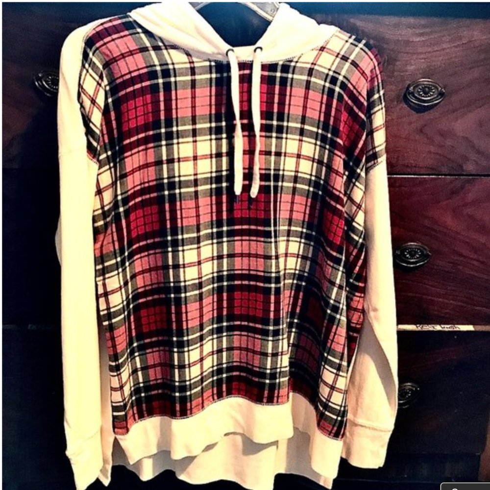 “Chaps” hooded L/S shirt with tartan plaid front panel, L